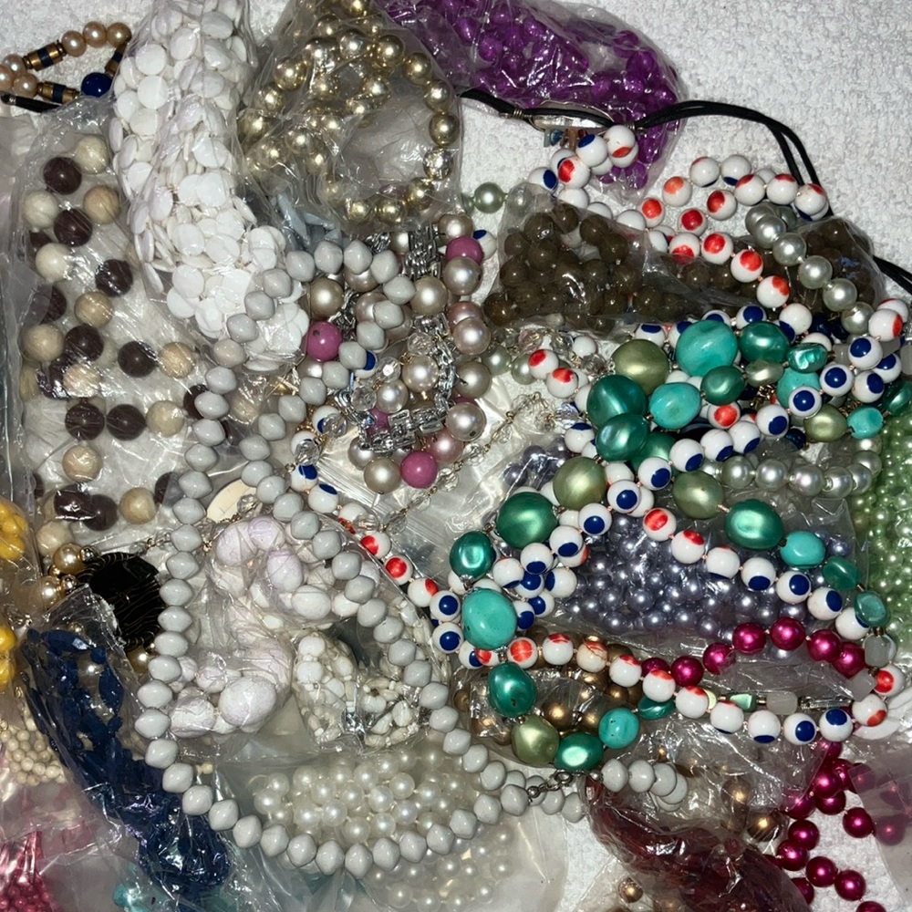 Elegant Multicolor Beaded Necklace Set